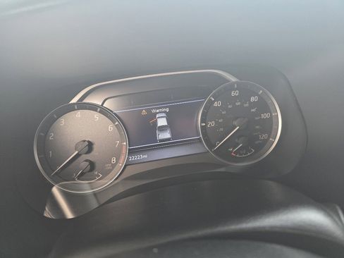 Used 2022 Nissan Frontier SV image 17