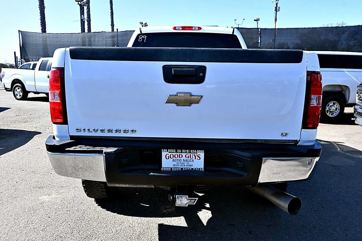 Used 2007 Chevrolet Silverado 2500 LT w/ 2LT Convenience Package RWD image 6