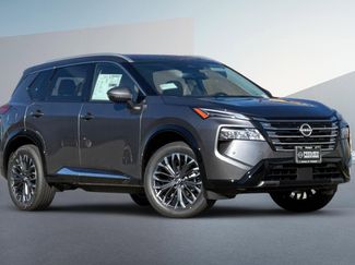 New 2026 Nissan Rogue Platinum w/ Platinum Premium Package video 2