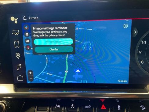 Used 2024 GMC Sierra 1500 SLE w/ Preferred Package image 20