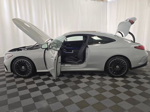 New 2026 Mercedes-Benz CLE 300 4MATIC Coupe image 12