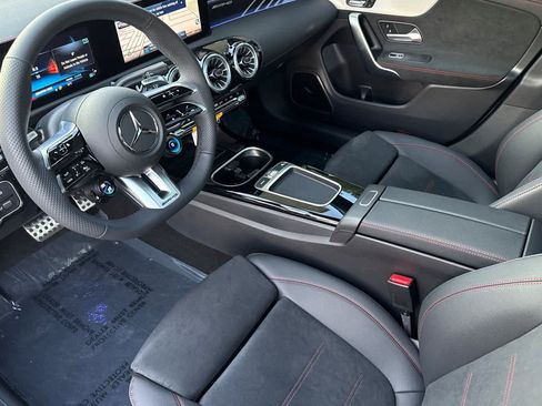 New 2026 Mercedes-Benz CLA 35 AMG 4MATIC image 9