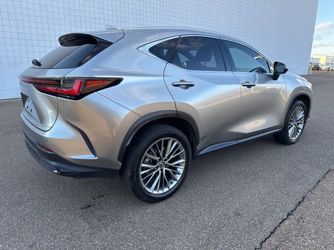 Used 2022 Lexus NX 350h 350h Luxury image 7