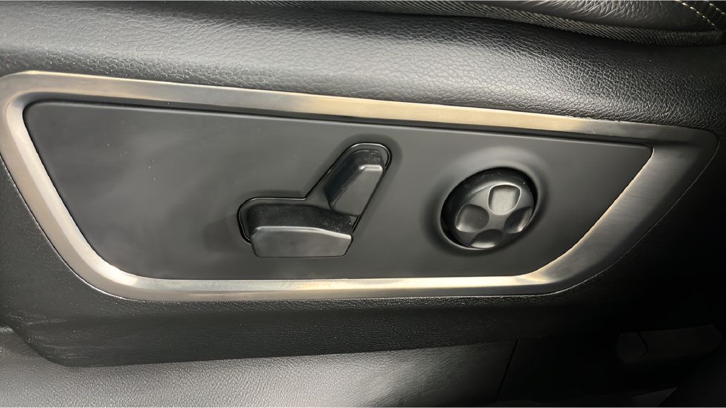 Used 2021 RAM 1500 Limited AWD/4WD image 35