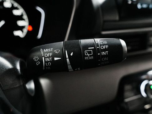 Used 2025 Honda Pilot EX-L image 25