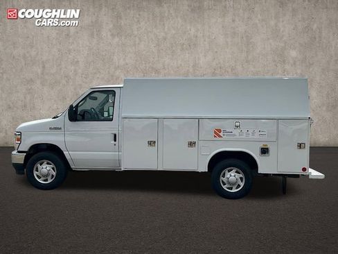 New 2026 Ford E-350 and Econoline 350 Super Duty w/ Power Equipment Group image 11