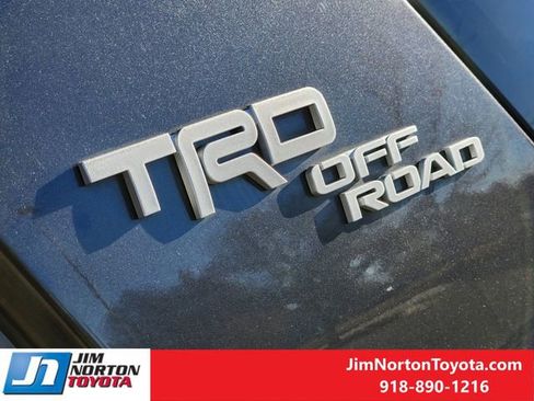 Used 2020 Toyota 4Runner TRD Off-Road image 13