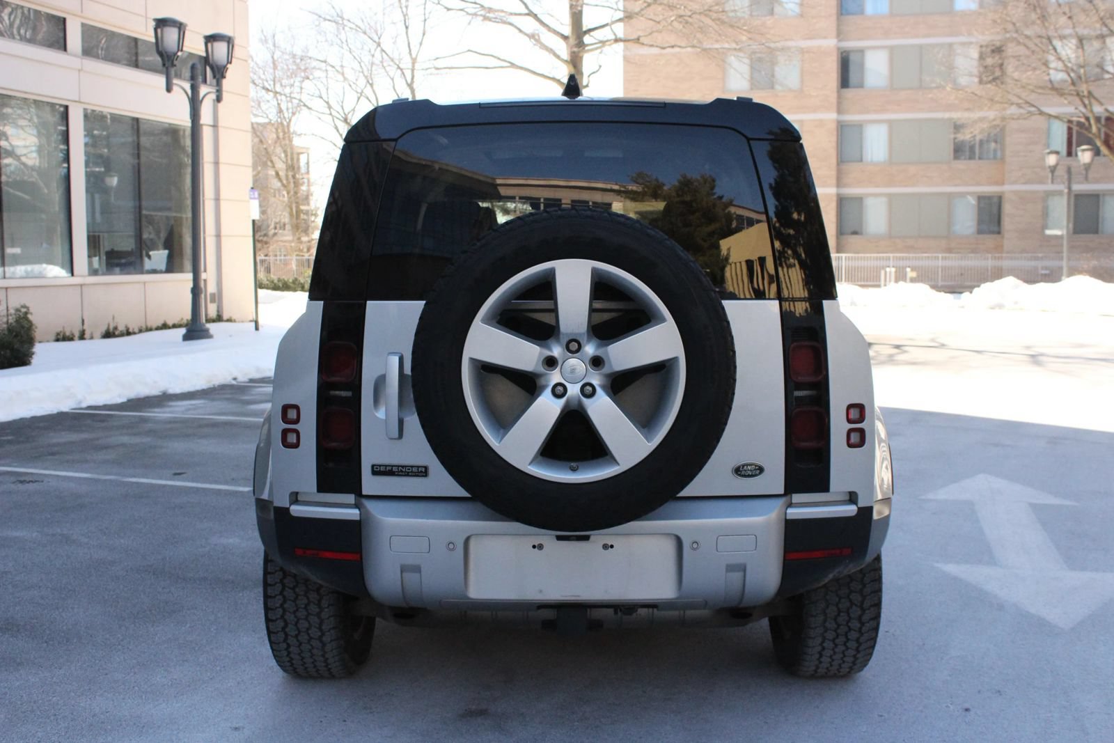 Used 2020 Land Rover Defender 110 First Edition AWD/4WD image 8