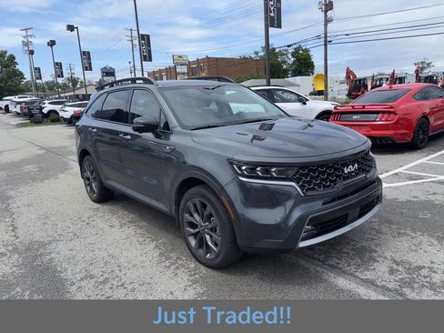 Certified 2023 Kia Sorento SX Prestige AWD/4WD image 1