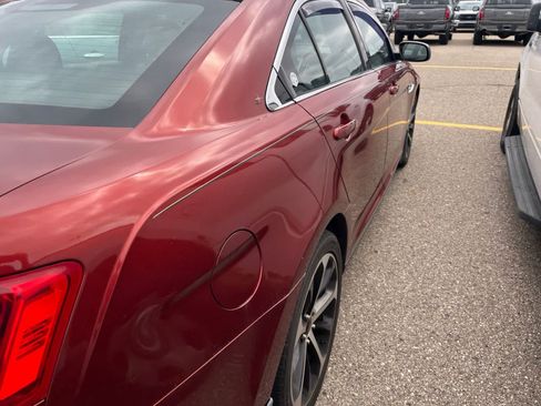 Used 2014 Ford Taurus Limited w/ Equipment Group 301A FWD image 15