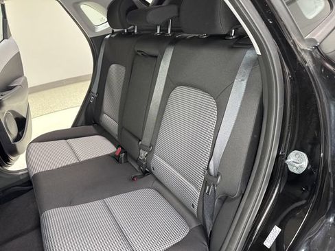 Used 2020 Hyundai Kona SE AWD/4WD image 24