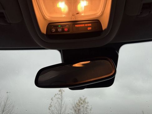 Used 2022 Chevrolet TrailBlazer LT w/ Convenience Package image 23