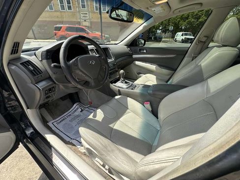Used 2012 INFINITI G37 x w/ Premium Pkg image 10