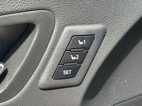 Certified 2025 Toyota Sienna XSE w/ XSE Premium Package AWD/4WD image 28