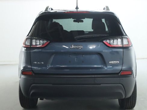 Used 2019 Jeep Cherokee Latitude Plus w/ Cold Weather Group AWD/4WD image 42