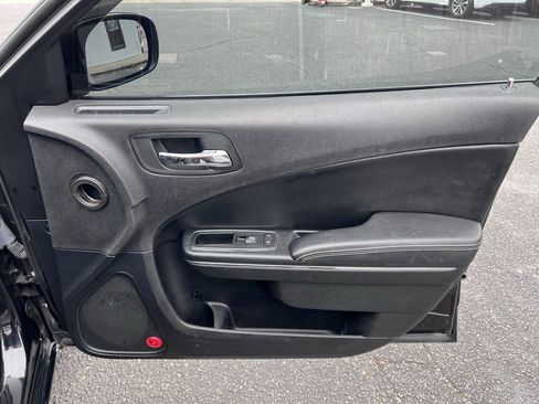 Used 2014 Dodge Charger SXT Plus image 24