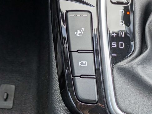Certified 2024 Kia Seltos EX FWD image 28