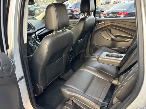 Used 2015 Ford Escape Titanium w/ Equipment Group 301A image 23