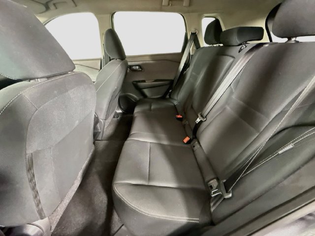 Used 2023 Nissan Rogue S FWD image 22