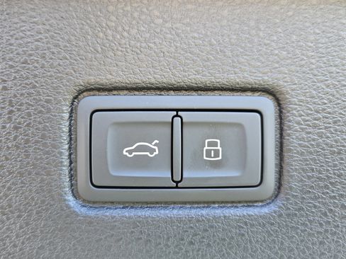 New 2026 Audi Q7 3.0T Prestige image 17