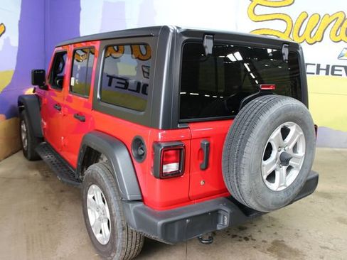 Used 2018 Jeep Wrangler Unlimited Sport w/ Cold Weather Group AWD/4WD image 6