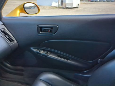 Used 2002 Chrysler Prowler image 19