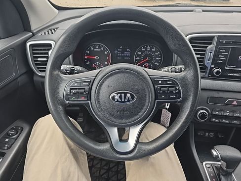 Used 2019 Kia Sportage LX image 14