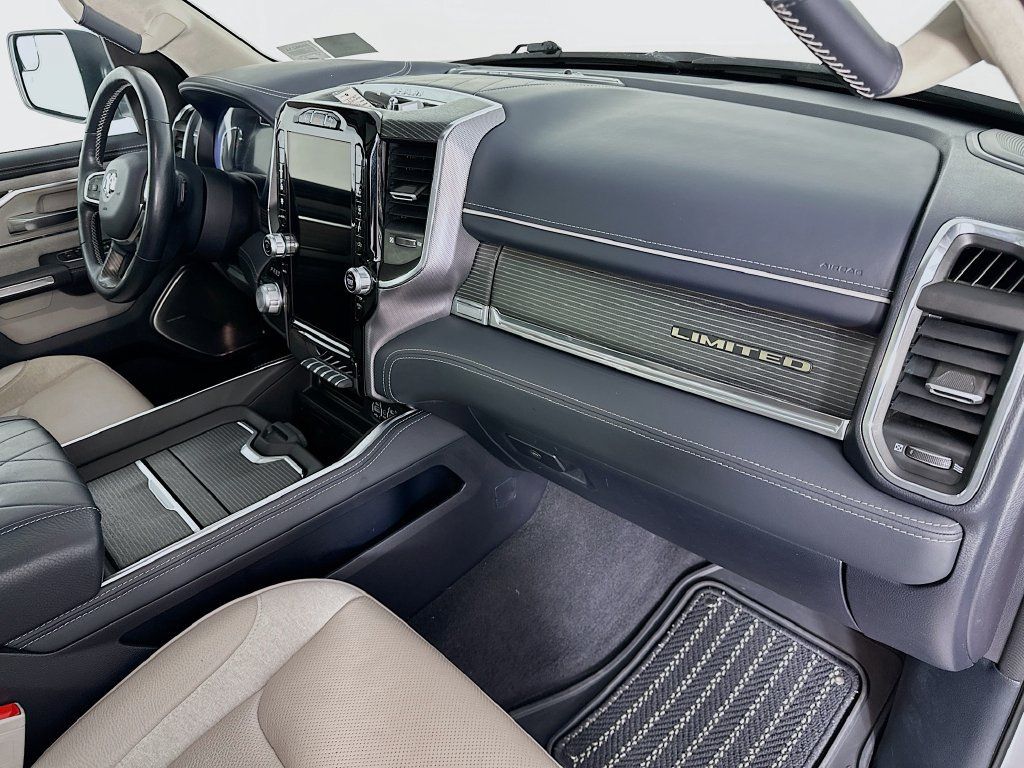 Used 2024 RAM 1500 Limited AWD/4WD image 32