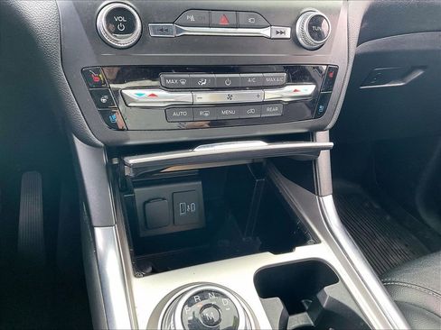 Used 2020 Ford Explorer ST w/ Premium Technology Package AWD/4WD image 26