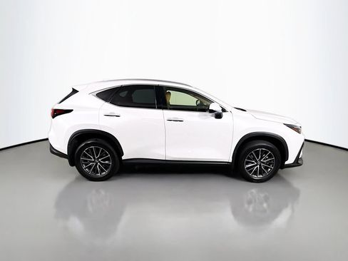 Used 2023 Lexus NX 250 FWD image 4
