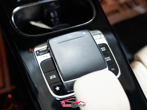 Used 2019 Mercedes-Benz A 220 image 33