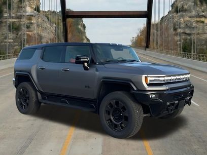 New 2026 GMC Hummer EV 3X w/ Carbon Fiber Edition Package