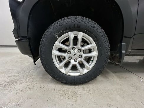 Certified 2022 Chevrolet Silverado 1500 RST w/ Z71 Off-Road Package image 32