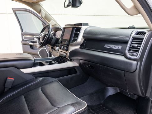 Used 2019 RAM 1500 Laramie RWD image 14