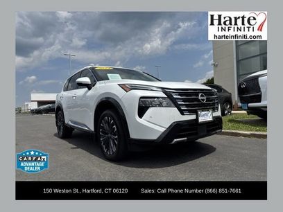 Used 2024 Nissan Rogue Platinum w/ Platinum Premium Package