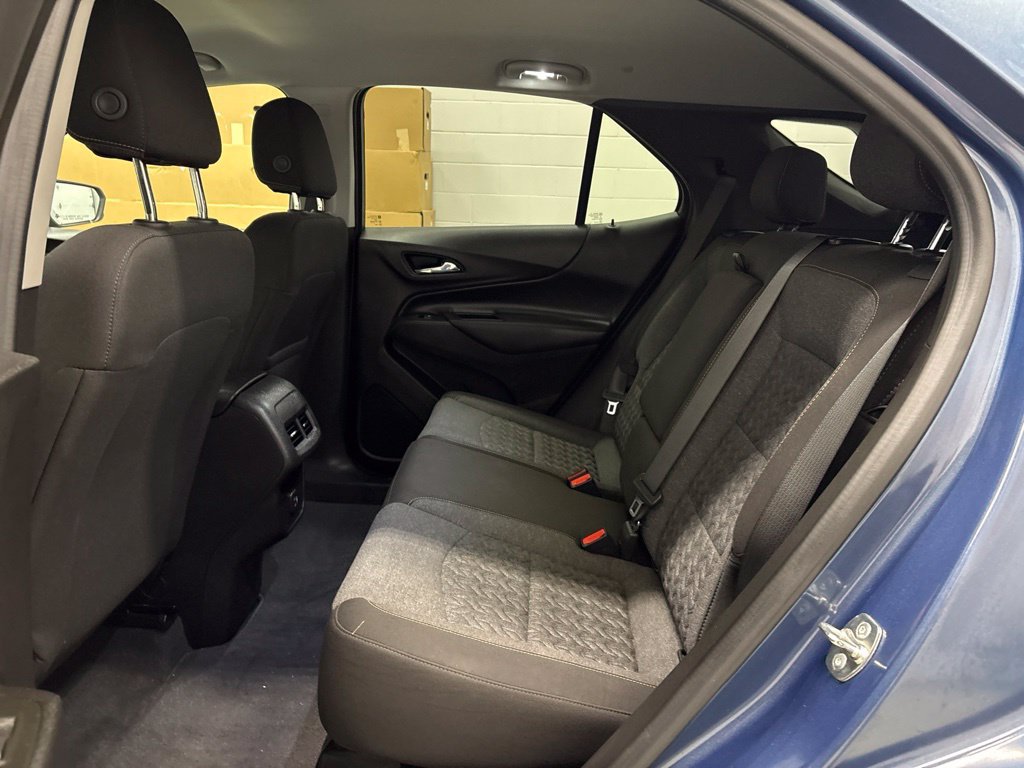 Used 2024 Chevrolet Equinox LT AWD/4WD image 32