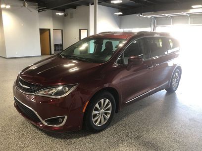 Used 2018 Chrysler Pacifica Touring-L