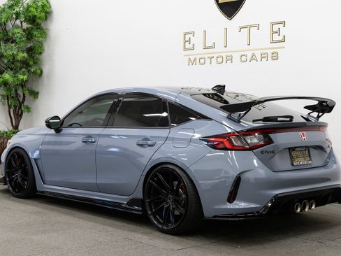 Used 2025 Honda Civic Type R image 3