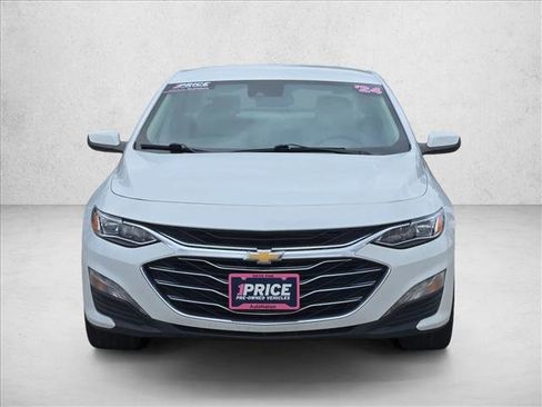 Used 2024 Chevrolet Malibu LT FWD image 2
