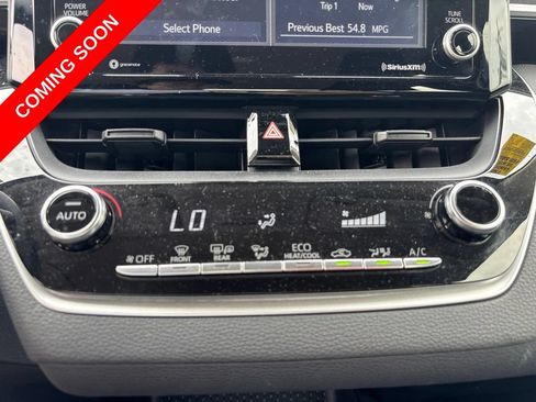 Used 2022 Toyota Corolla LE w/ Carpet Mat Package (TMS) FWD image 23