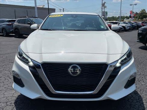 Used 2021 Nissan Altima 2.5 SV w/ SV Premium Package FWD image 8