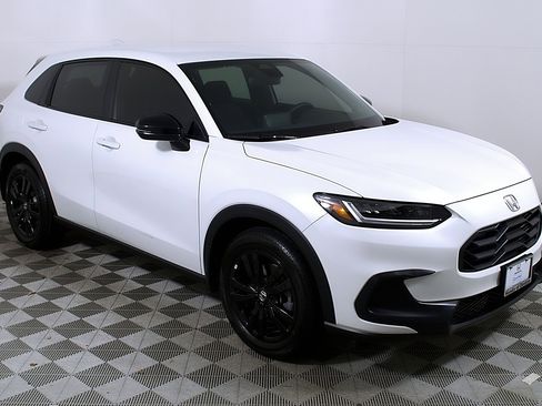 Used 2026 Honda HR-V Sport image 6