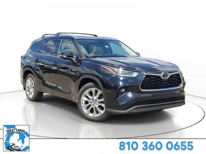 Used 2023 Toyota Highlander Limited
