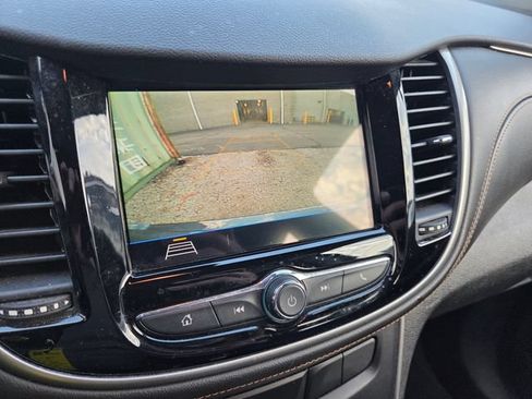 Used 2019 Chevrolet Trax LS FWD image 14