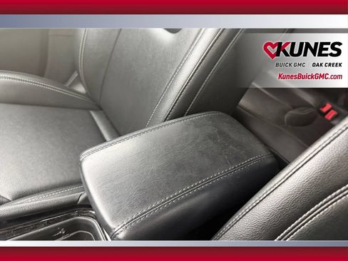 Used 2025 Jeep Compass Limited AWD/4WD image 30