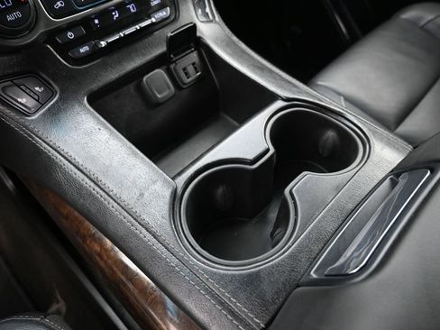 Used 2018 Chevrolet Tahoe LT image 30