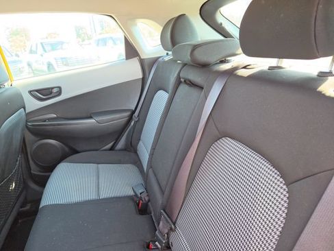 Used 2020 Hyundai Kona SE AWD/4WD image 21