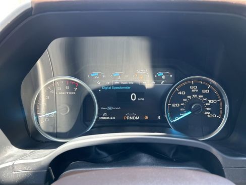 Used 2019 Ford F150 Limited AWD/4WD image 16