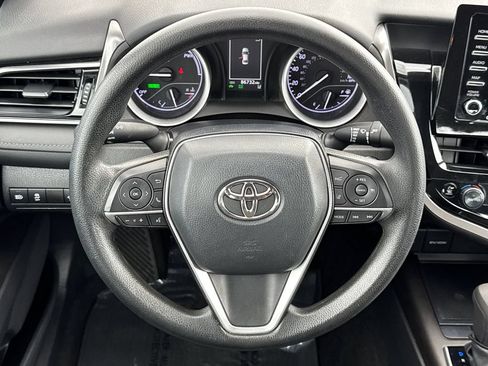 Used 2022 Toyota Camry LE FWD image 24