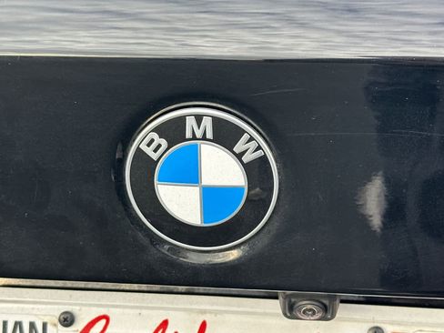 Certified 2022 BMW 330i Sedan w/ Convenience Package image 11